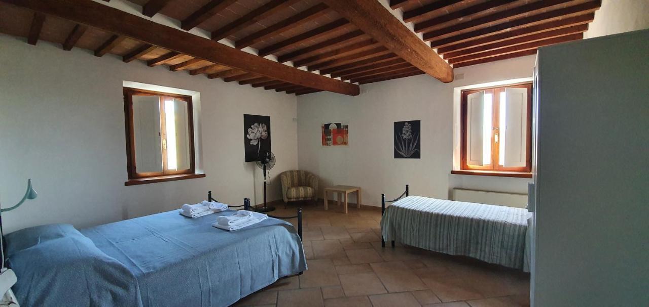 Casolar Del Pellegrino Bed & Breakfast San Gimignano Dış mekan fotoğraf