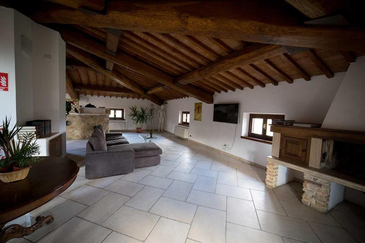 Casolar Del Pellegrino Bed & Breakfast San Gimignano Dış mekan fotoğraf